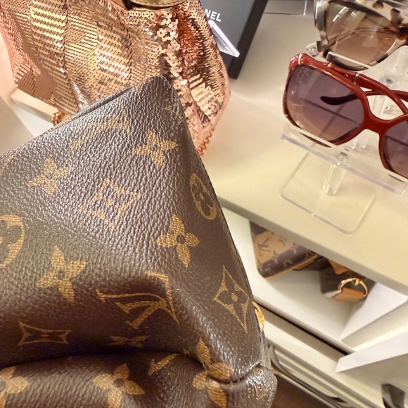 Louis Vuitton Monogram Canvas Satchel with Red Trim - Picture 9 of 11